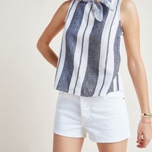 White Levi’s 501 denim shorts